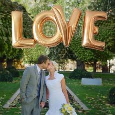 Wedding LOVE Letter Gold Balloon