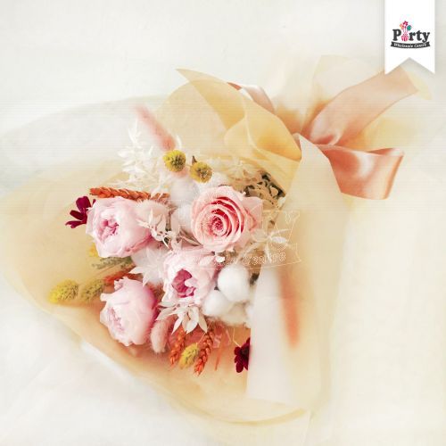 Preserved Pink Rose Flower Bouquet Delivery